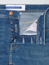 Last inn bildet i Galleri-visningsprogrammet, Bard Jeans
